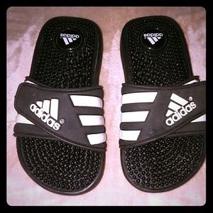 Adidas slides sz 13